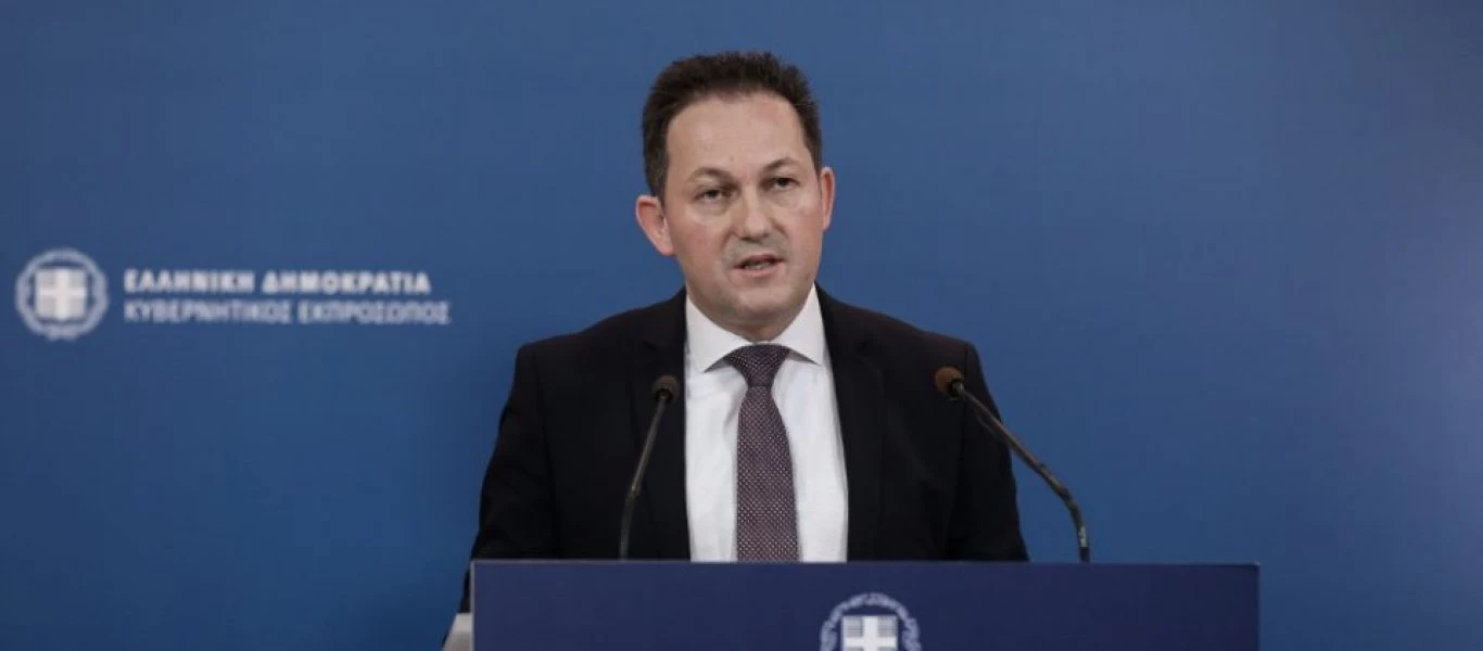 Live η ενημέρωση των πολιτικών συντακτών από τον Στέλιο Πέτσα (βίντεο)